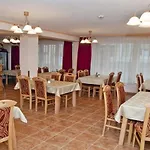 לינה וארוחת בוקר Belvarosi Panzio 3*