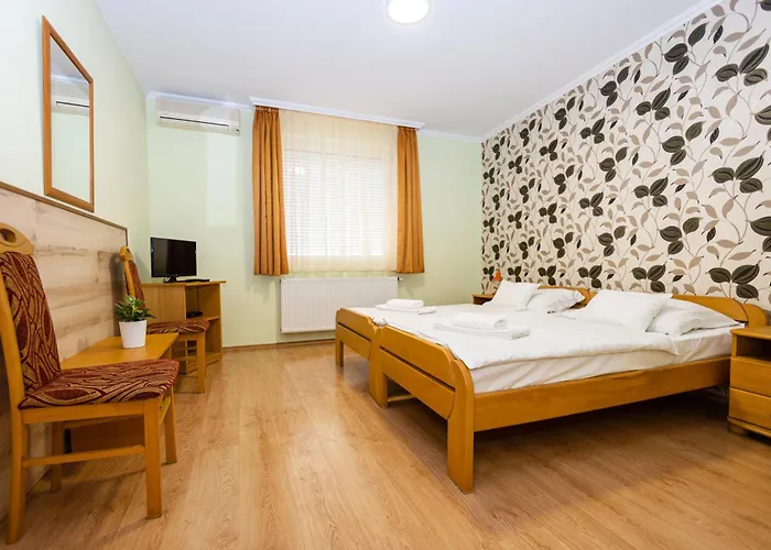 Belvarosi Panzio 3*